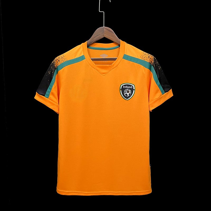 Ireland 2021/2022 Away